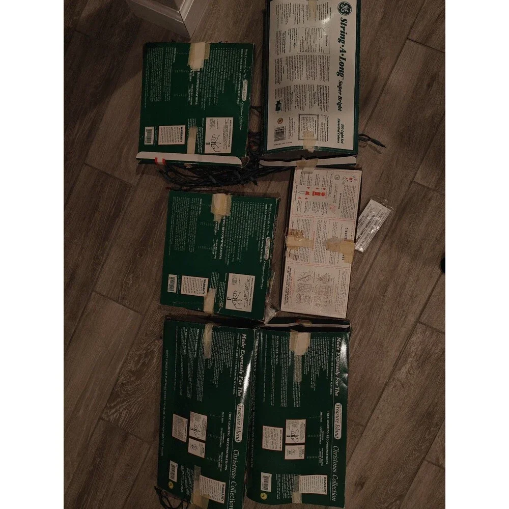 480 Christmas Lights Vintage  GE $ Deluxe Edition Brand
